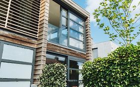 Sfeervol luxe appartement Haarlemmerhout bij Haarlem Centrum en Amsterdam - gratis parkeren